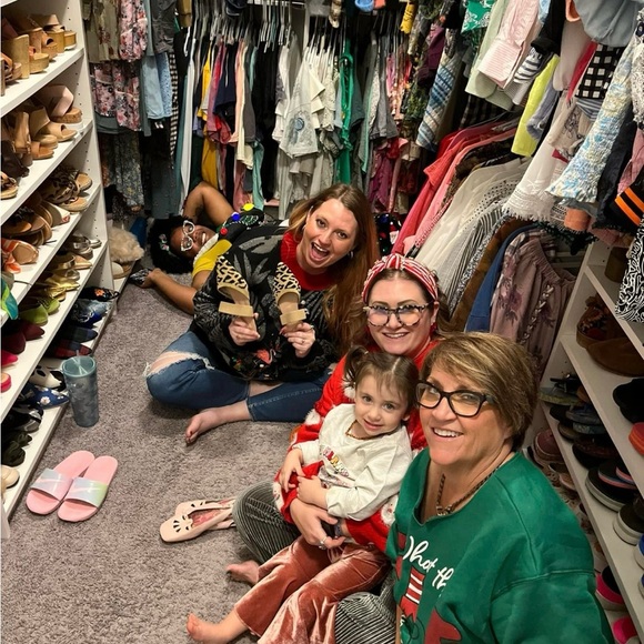 Meet your Posher, Tammy - Picture 3 of 5